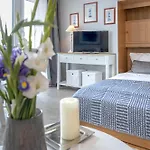 S27 8 Box 8 Westerland